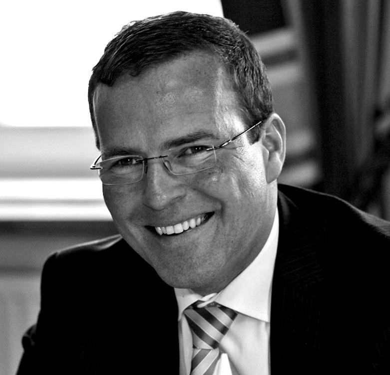 20200429-Jörn-Vellguth-blackwhite